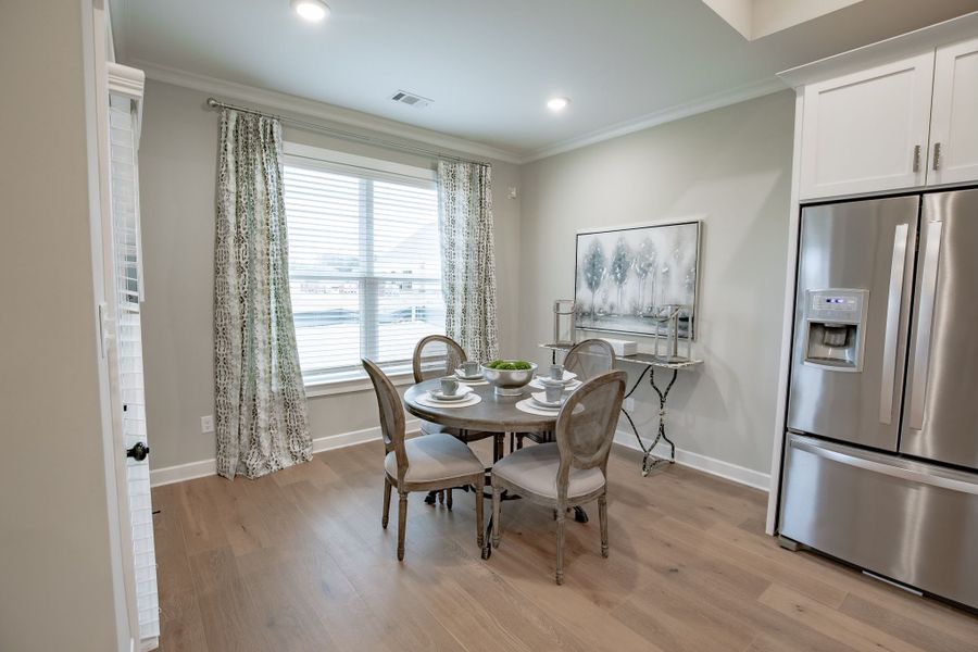 Representative furnished interior of a home built from the Willow by Grant & Co in Manor at Hall Creek, Arlington (Image 54).