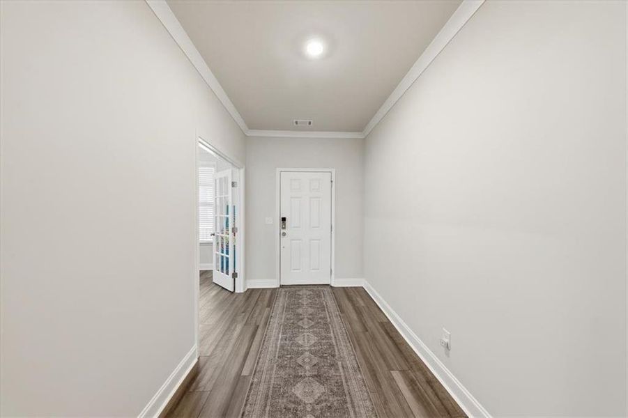 Spacious, unfurnished interior of a new home in Falls Creek, Flowery Branch (Image 26).
