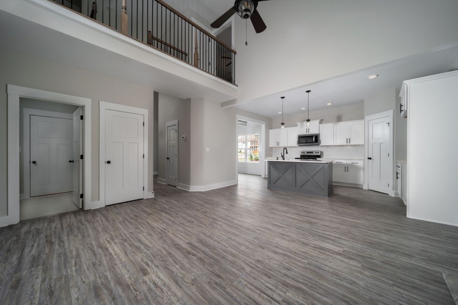 Representative unfurnished interior of a home built from the Aberdeen by Rockwood Homes in Park at Oliver Farm, Clarksville (Image 17).