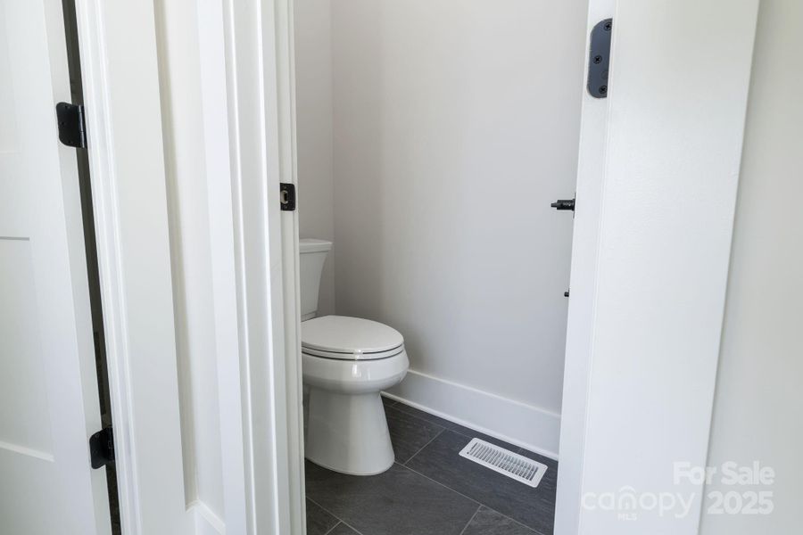 Image 28 of a home in .