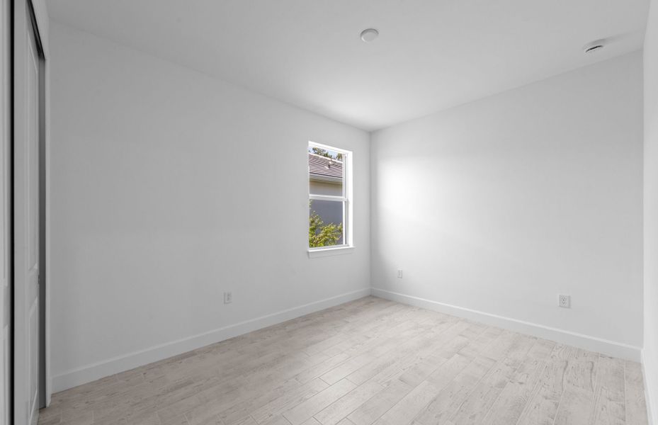 Spacious, unfurnished interior of a new home in Legacy Groves, Nokomis (Image 15). Spacious, unfurnished interior of a new home in Legacy Groves, Nokomis (Image 15).