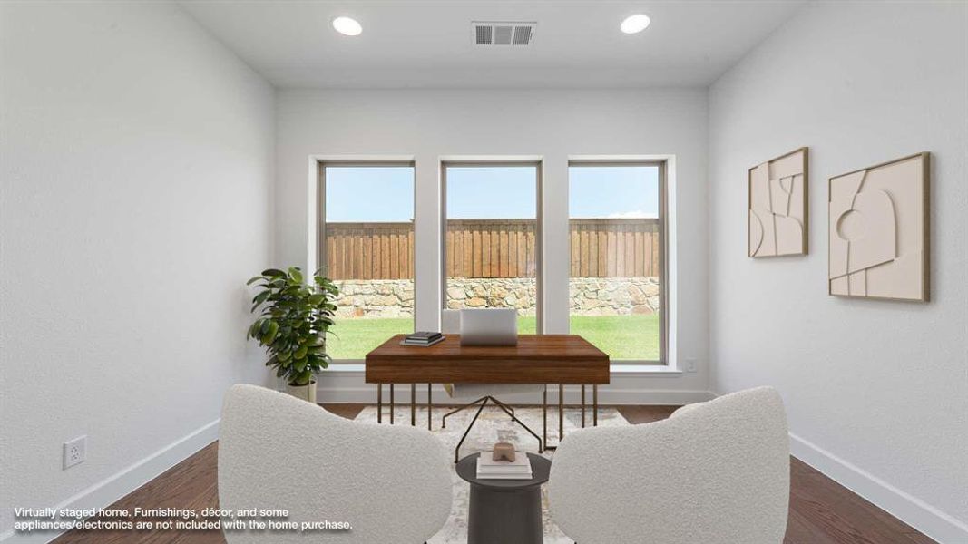 Furnished interior view inside a new home in Terraces 72', Rockwall (Image 5). Furnished interior view inside a new home in Terraces 72', Rockwall (Image 5).