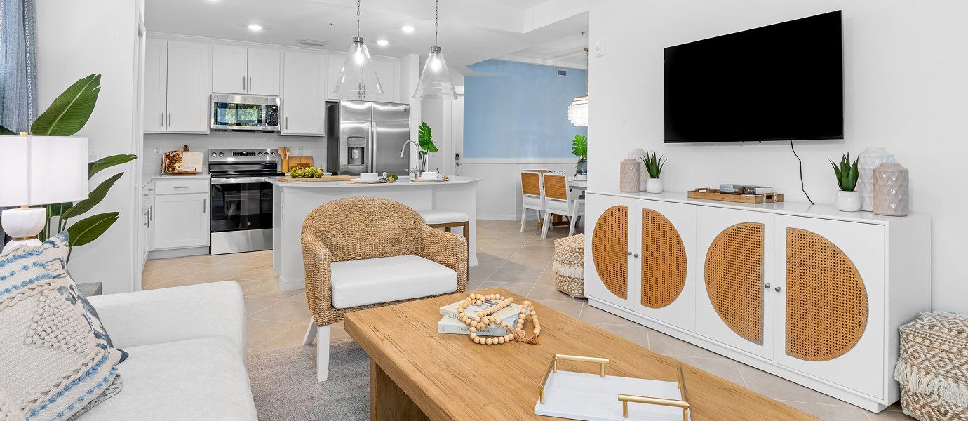 0073 Carolina Living 3of6 Base2 5 22 25