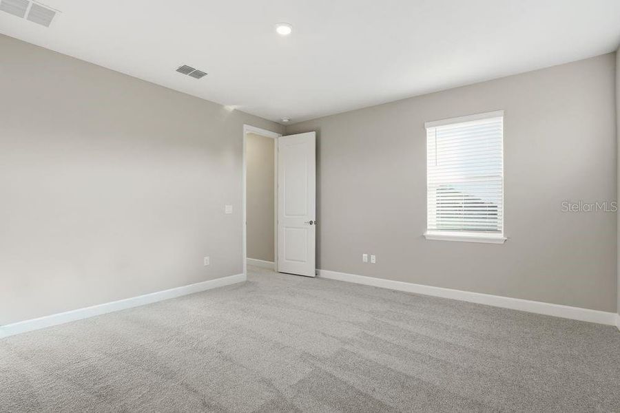 Spacious, unfurnished interior of a new home in Palms at Coasterra, Palmetto (Image 24).