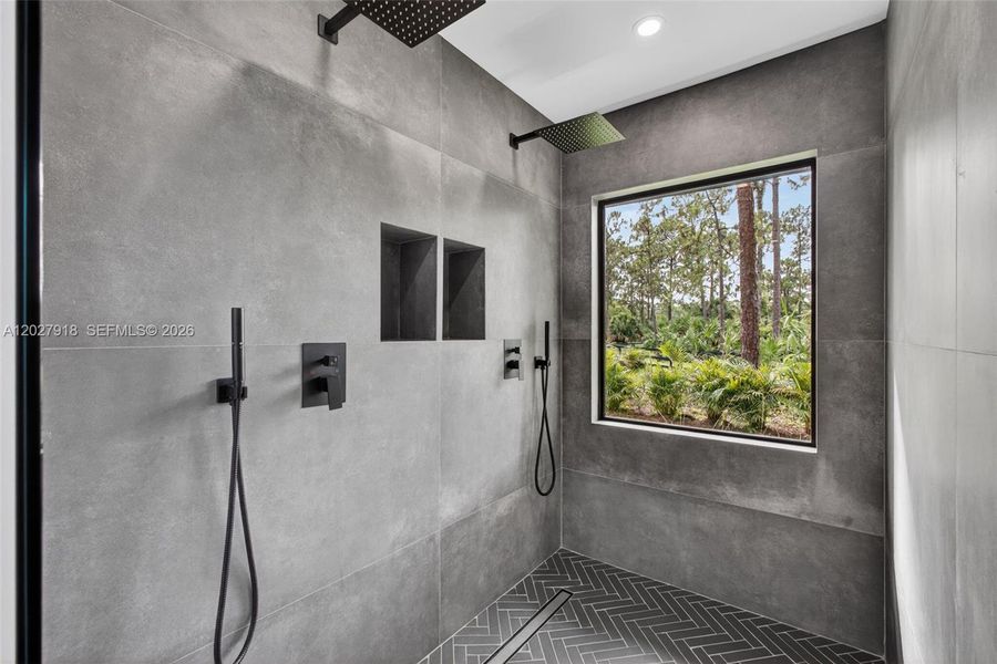 Image 106 of a home in .