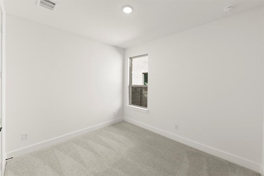 06. 7245 Ladybug - Bed 3