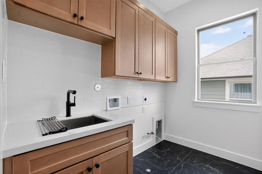 Furnished interior view inside a new home in , Houston (Image 7).