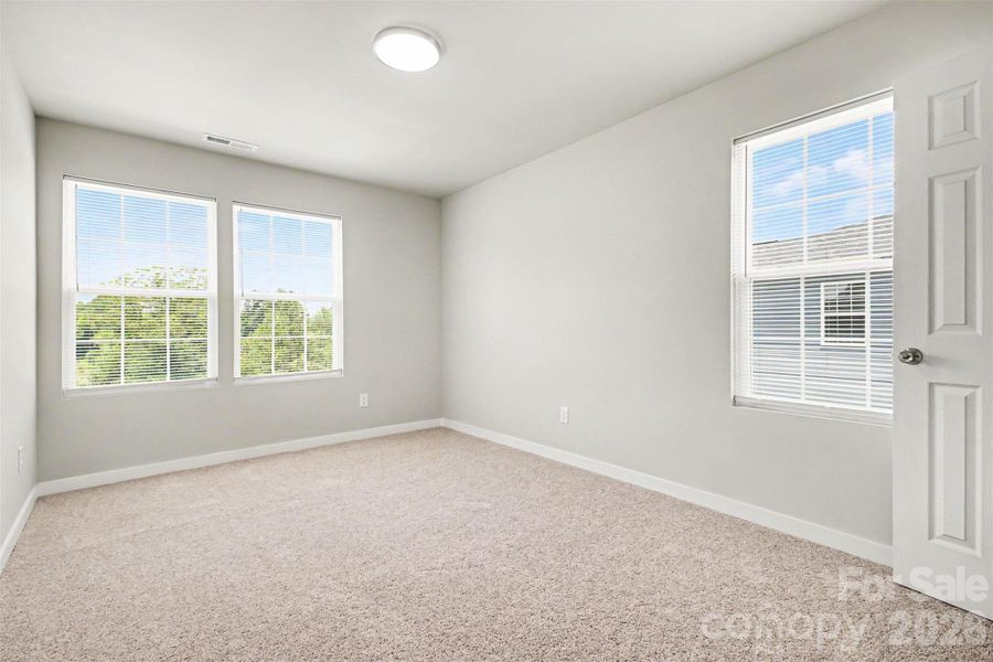 Spacious, unfurnished interior of a new home in , Charlotte (Image 11).