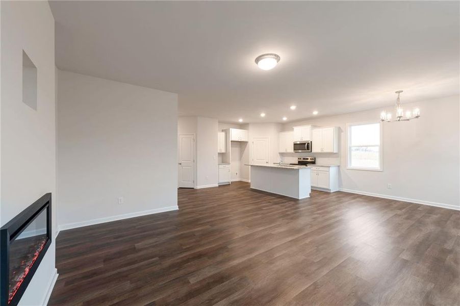 Spacious, unfurnished interior of a new home in , Calhoun (Image 14).