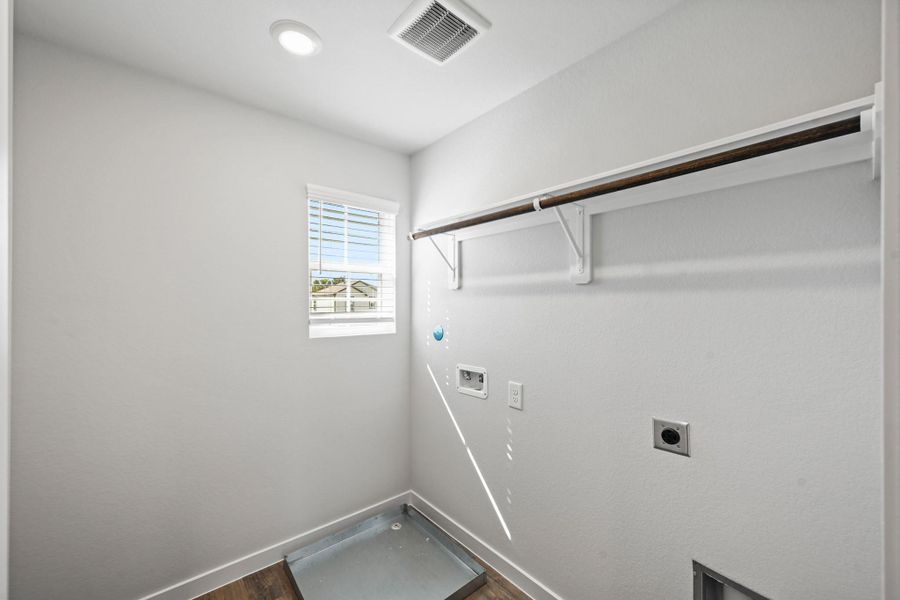 Spacious, unfurnished interior of a new home in Northpark South, Porter (Image 22). Spacious, unfurnished interior of a new home in Northpark South, Porter (Image 22).