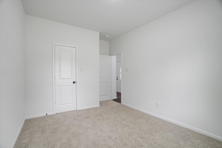 Spacious, unfurnished interior of a new home in , Kenefick (Image 29).