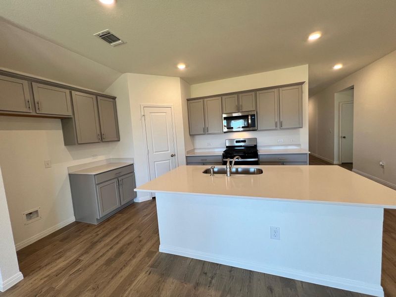 Furnished interior view inside a new home in Rosenbusch Ranch, Leander (Image 8). Furnished interior view inside a new home in Rosenbusch Ranch, Leander (Image 8).