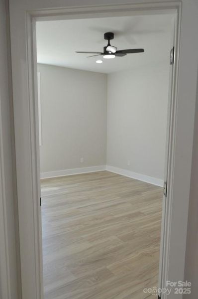 Spacious, unfurnished interior of a new home in , Davidson (Image 32).
