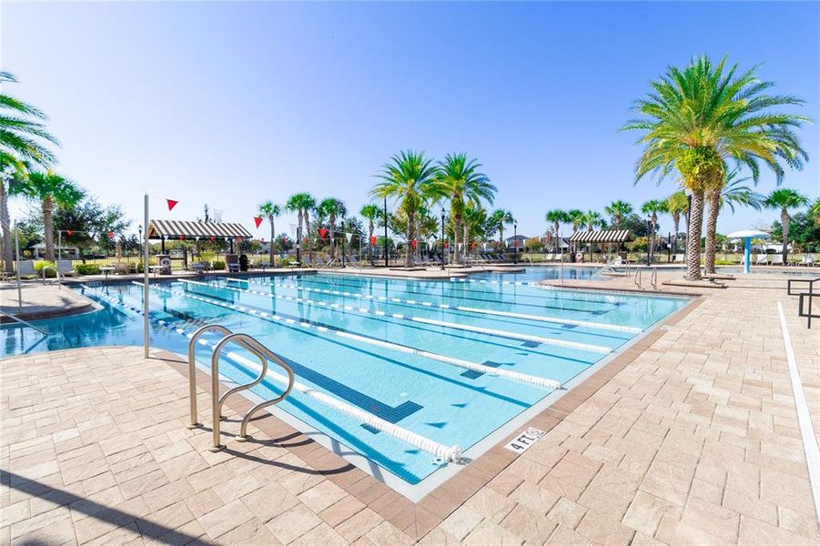 Community amenities in Oakmont, Gainesville (Image 19). Community amenities in Oakmont, Gainesville (Image 19).