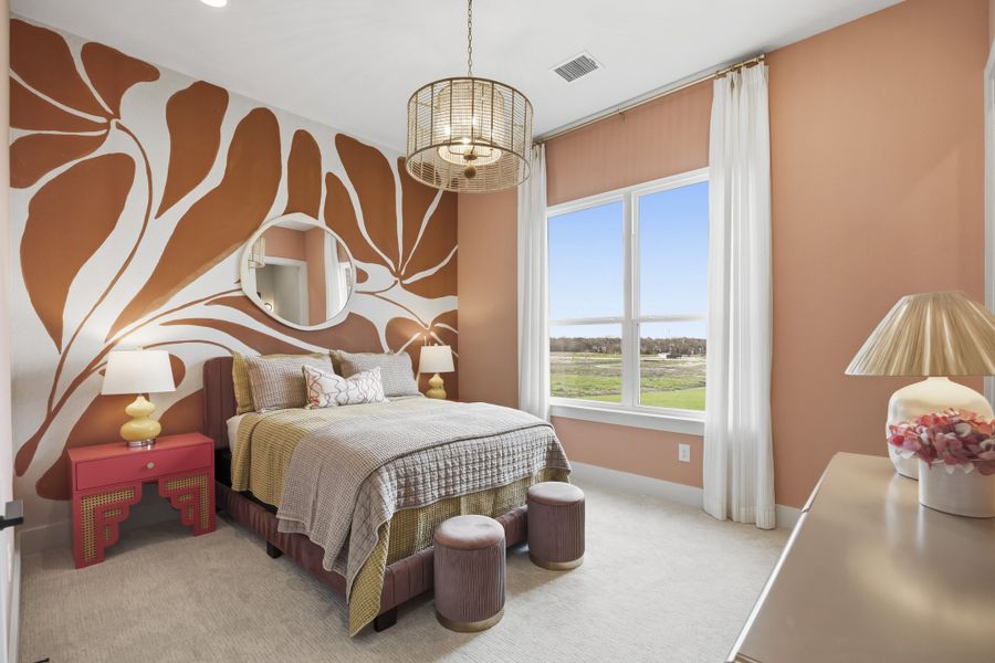 Representative furnished interior of a home built from the Lancaster by Windsor Homes in Ridge Pointe Estates, McLendon-Chisholm (Image 32).