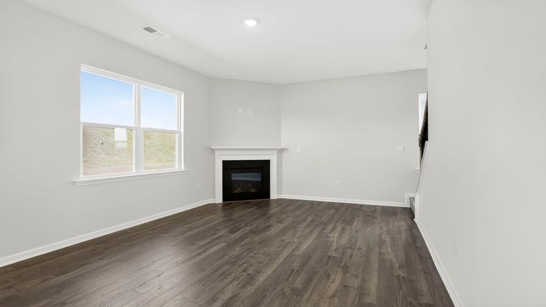 Spacious, unfurnished interior of a new home in Spring Ridge, Anderson (Image 20).