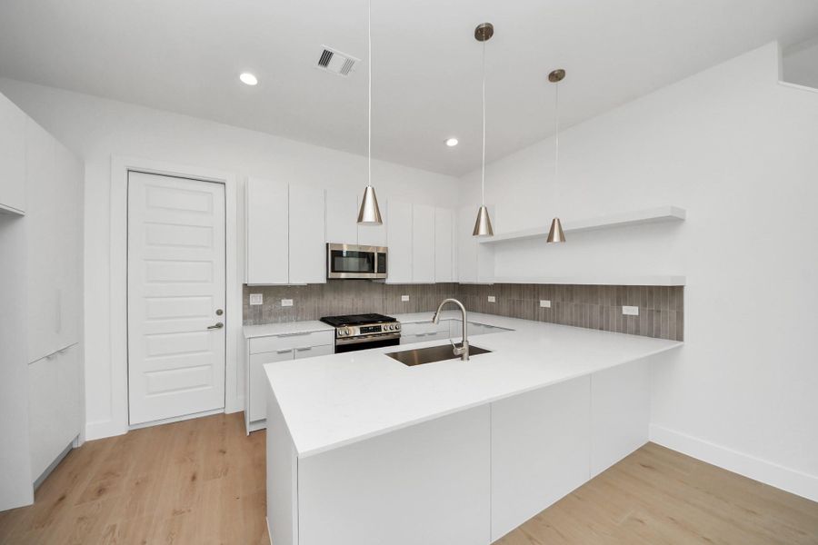 Kitchen*REPRESENTATIVE PHOTO ONLY. HOME IS UNDER CONSTRUCTION.