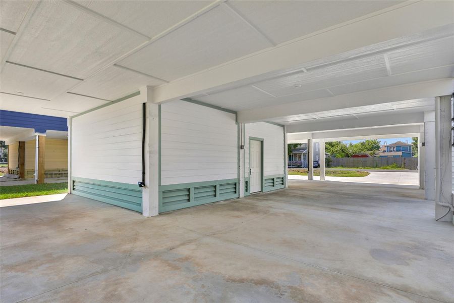 Exterior details and patio area of a home in , La Porte (Image 19).