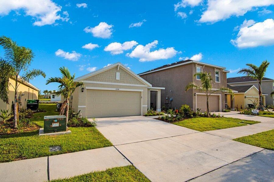 Front Exterior L .jpg-SMALL Front Exterior L .jpg-SMALL