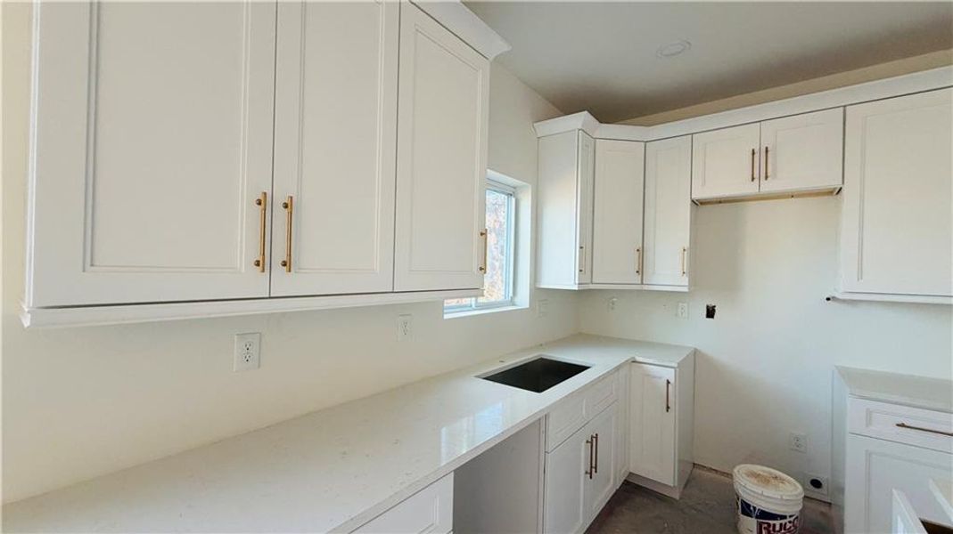 Furnished interior view inside a new home in , Hiram (Image 4).