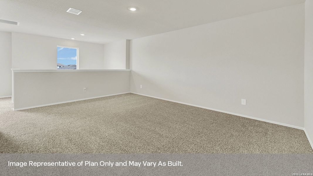 Spacious, unfurnished interior of a new home in Swenson Heights, Seguin (Image 14).