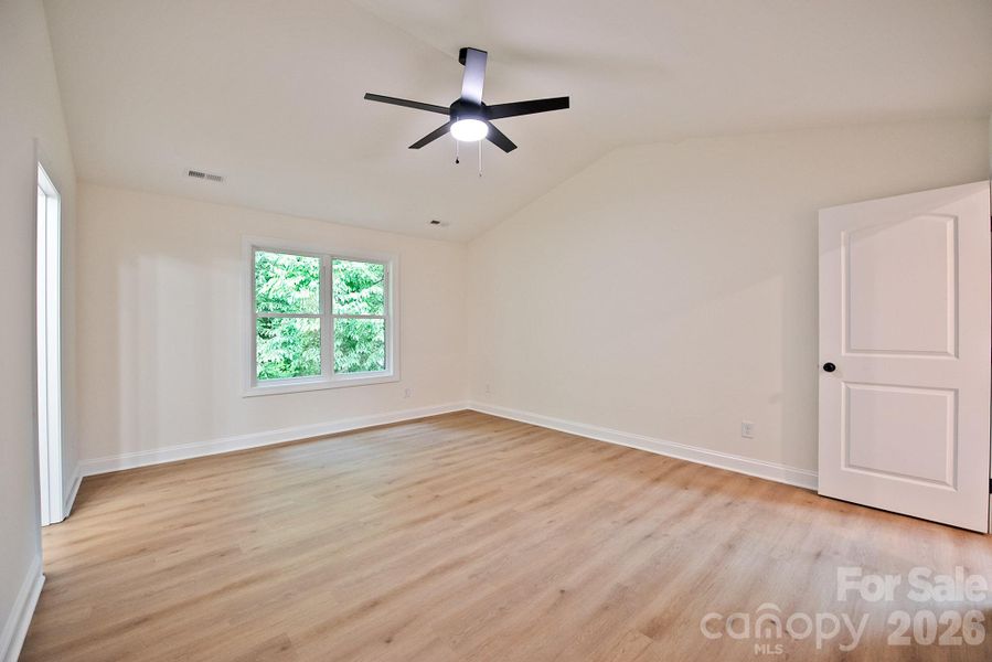 Spacious, unfurnished interior of a new home in , Kannapolis (Image 28). Spacious, unfurnished interior of a new home in , Kannapolis (Image 28).
