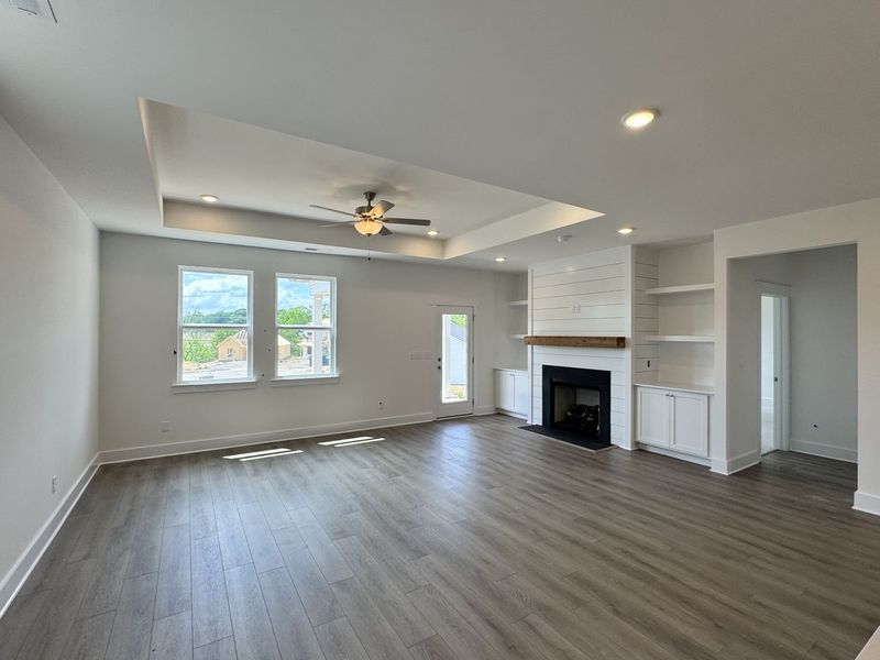 Spacious, unfurnished interior of a new home in Woods Crossing, Gallatin (Image 9).