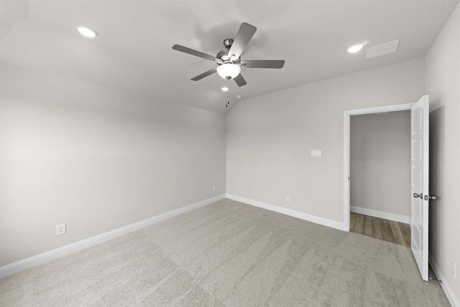 Representative unfurnished interior of a home built from the Corrigan by Pacesetter Homes in Elevon, Lavon (Image 29).