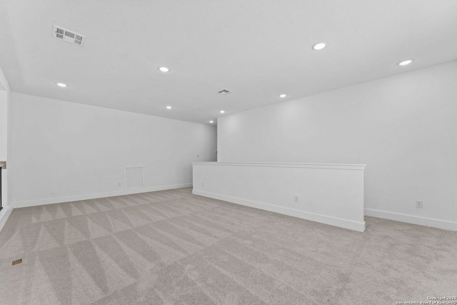Spacious, unfurnished interior of a new home in , New Braunfels (Image 16). Spacious, unfurnished interior of a new home in , New Braunfels (Image 16).