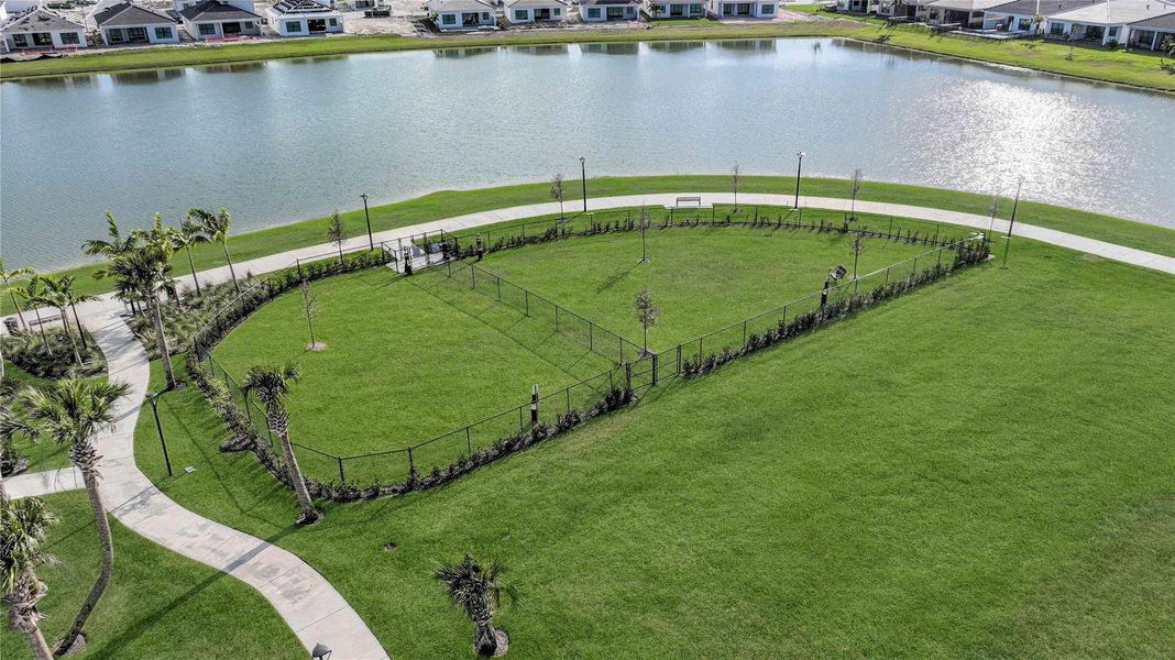 Community amenities in Cresswind Palm Beach at Westlake, Westlake (Image 8).