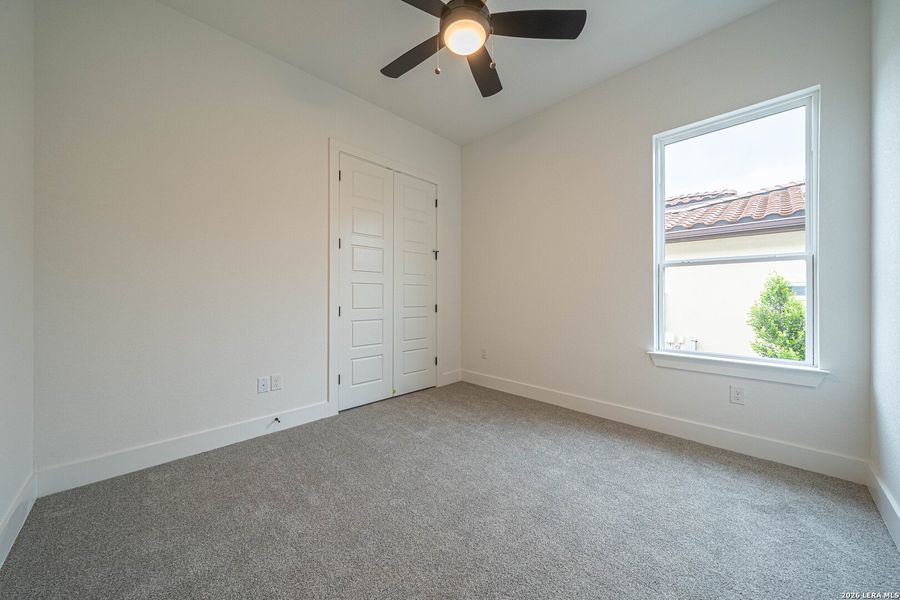 Spacious, unfurnished interior of a new home in , Kerrville (Image 28).