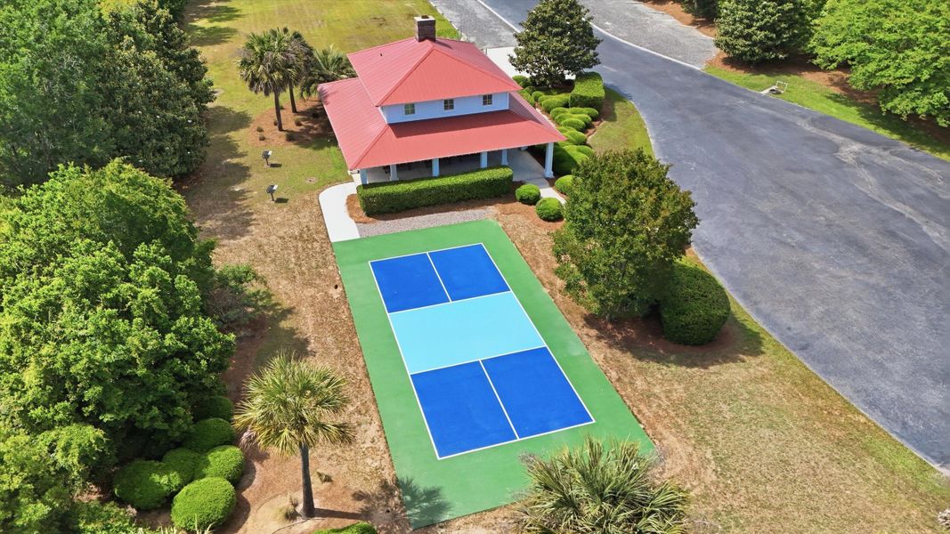 Community amenities in , Wadmalaw Island (Image 56).