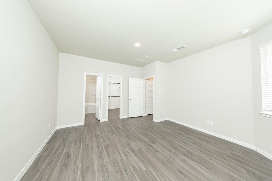 Spacious, unfurnished interior of a new home in Townsend Reserve, Splendora (Image 13). Spacious, unfurnished interior of a new home in Townsend Reserve, Splendora (Image 13).