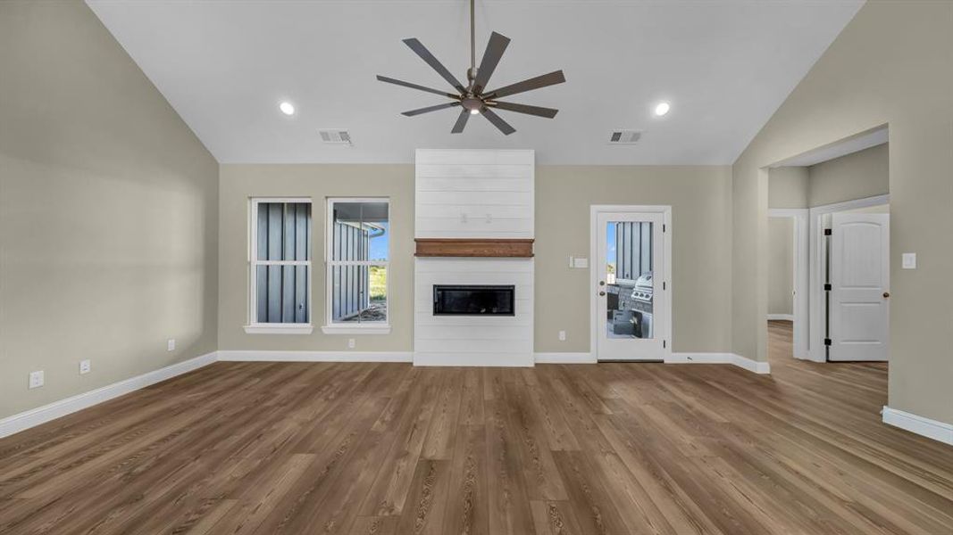 Spacious, unfurnished interior of a new home in Parallel Pastures, Poolville (Image 18).