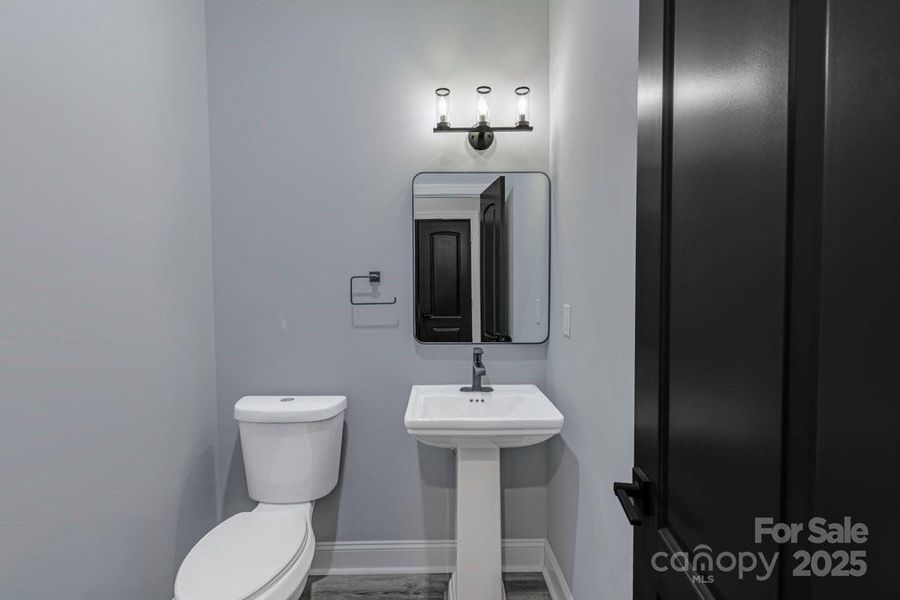 Image 22 of a home in .