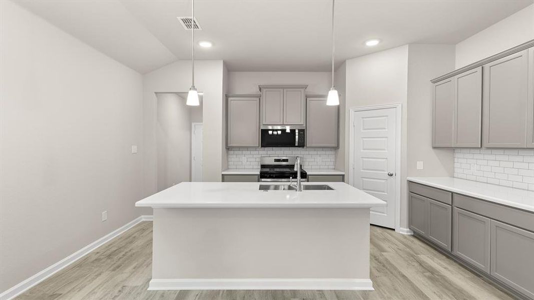 04. 1734 Coachman - Kitchen