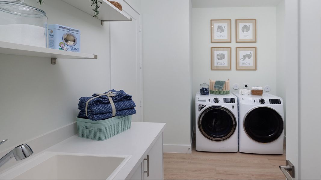 3533 Piedra Laundry F1 Base1