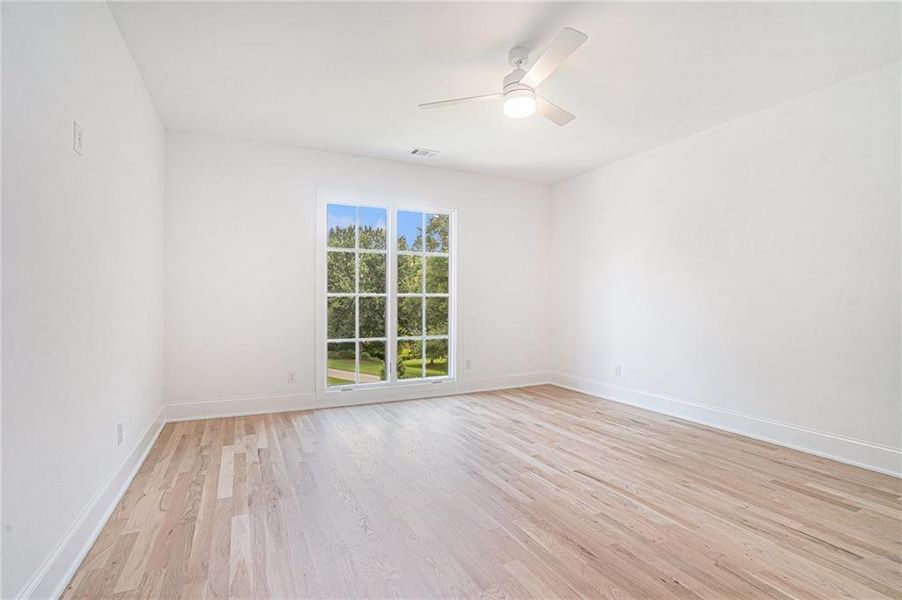 Spacious, unfurnished interior of a new home in , Atlanta (Image 48). Spacious, unfurnished interior of a new home in , Atlanta (Image 48).