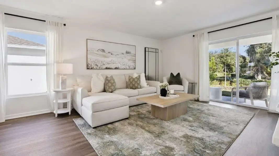 Furnished interior view inside a new home in Hawthorne Ranch, Lakeland (Image 9).