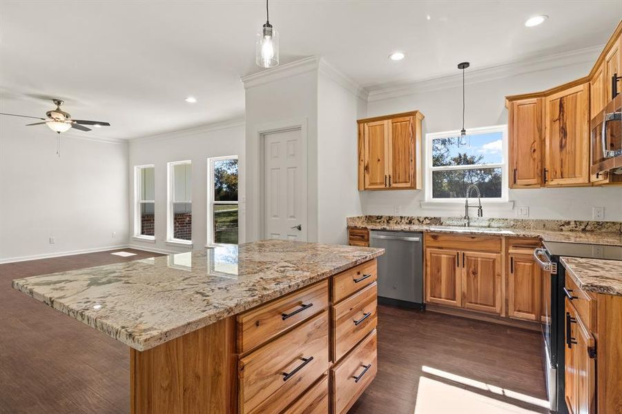 Furnished interior view inside a new home in , Mount Vernon (Image 6).