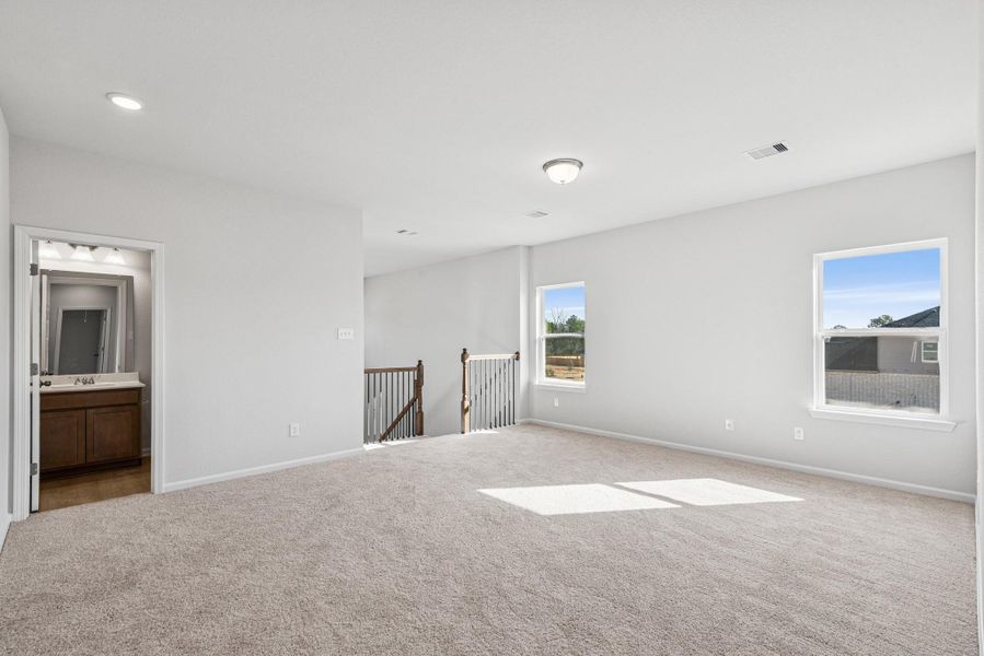 The Sparrow II- Loft/Game Room