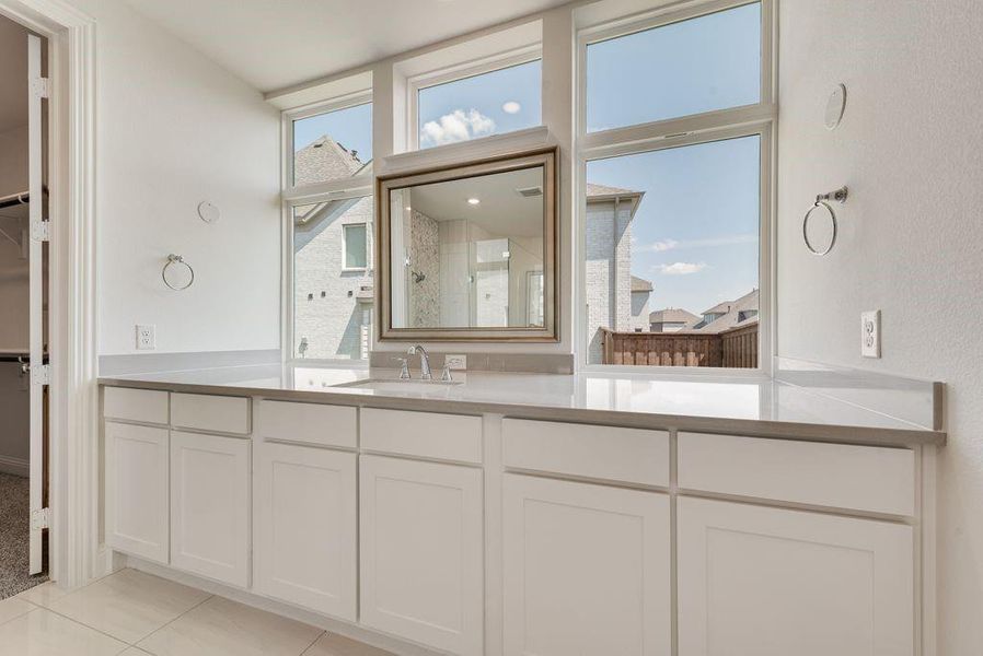 Furnished interior view inside a new home in South Pointe, Mansfield (Image 12).