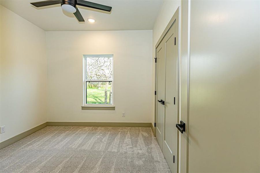 Spacious, unfurnished interior of a new home in , Cleburne (Image 21).