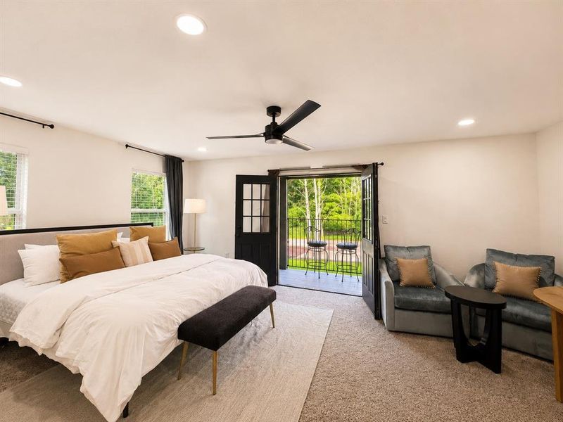 Furnished interior view inside a new home in , Dallas (Image 7).