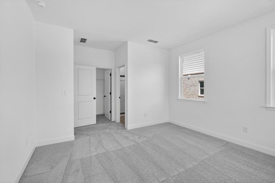 Spacious, unfurnished interior of a new home in Nichols Farm, Dacula (Image 42).