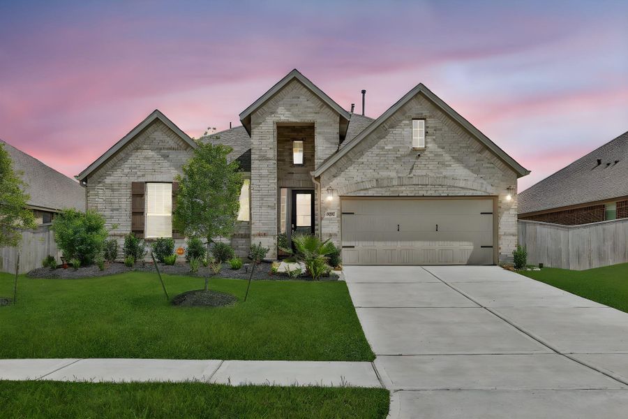 3707 Meadow Breeze Lane the perfect place to call home.