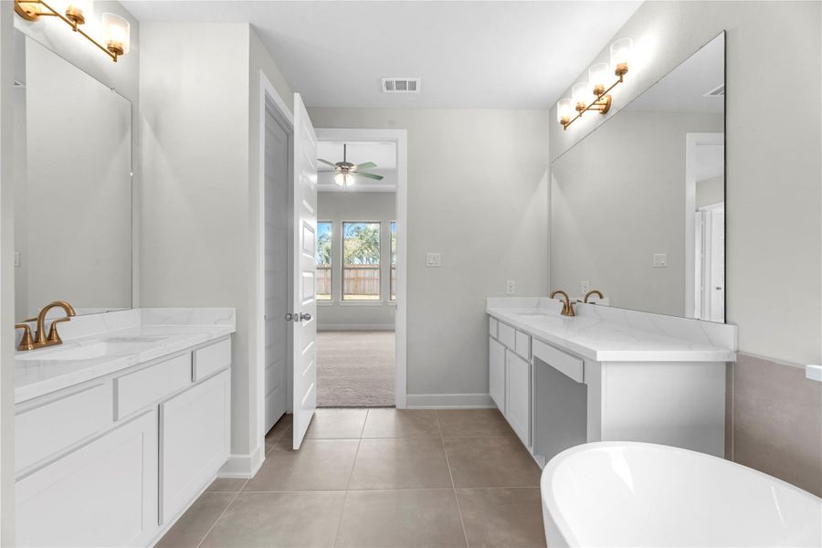 Representative image. Features, specifications, selections and colors may vary.