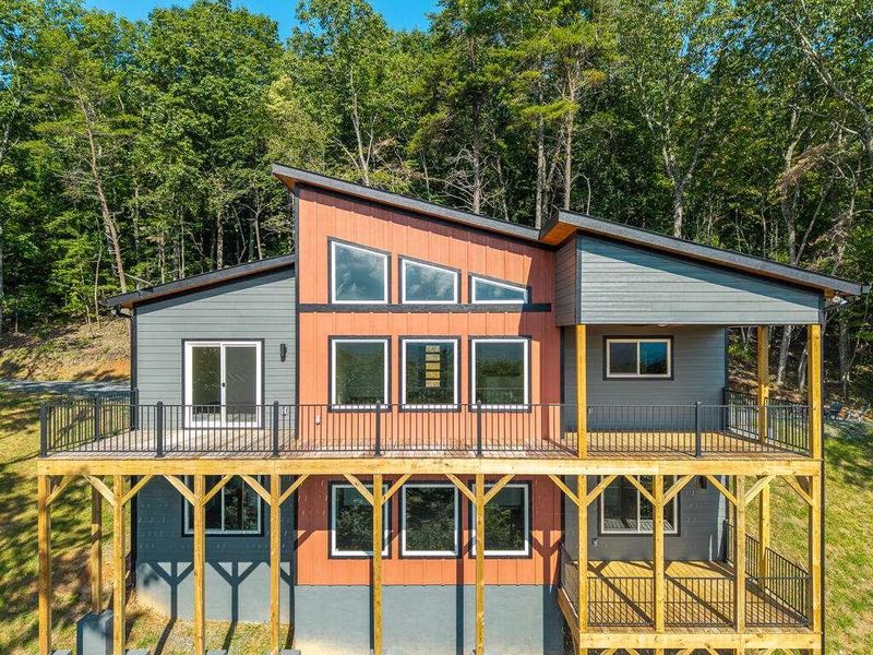 Exterior details and patio area of a home in , Ellijay (Image 30).