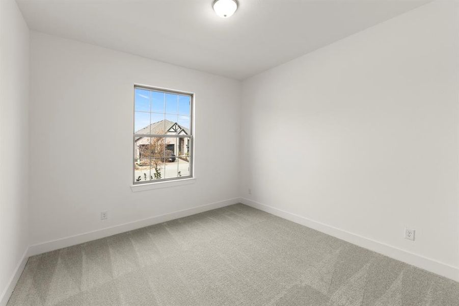 18_19. 1028 Golden Galaxy - Bed 2