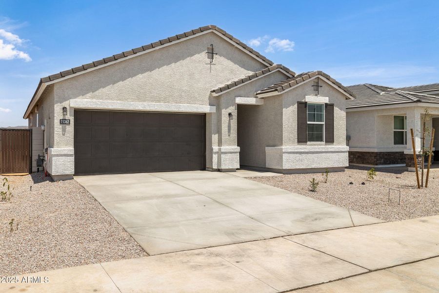 2-web-or-mls-15362-w-smoketree-dr-10-mas
